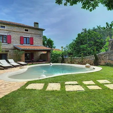 Br Holiday home *
